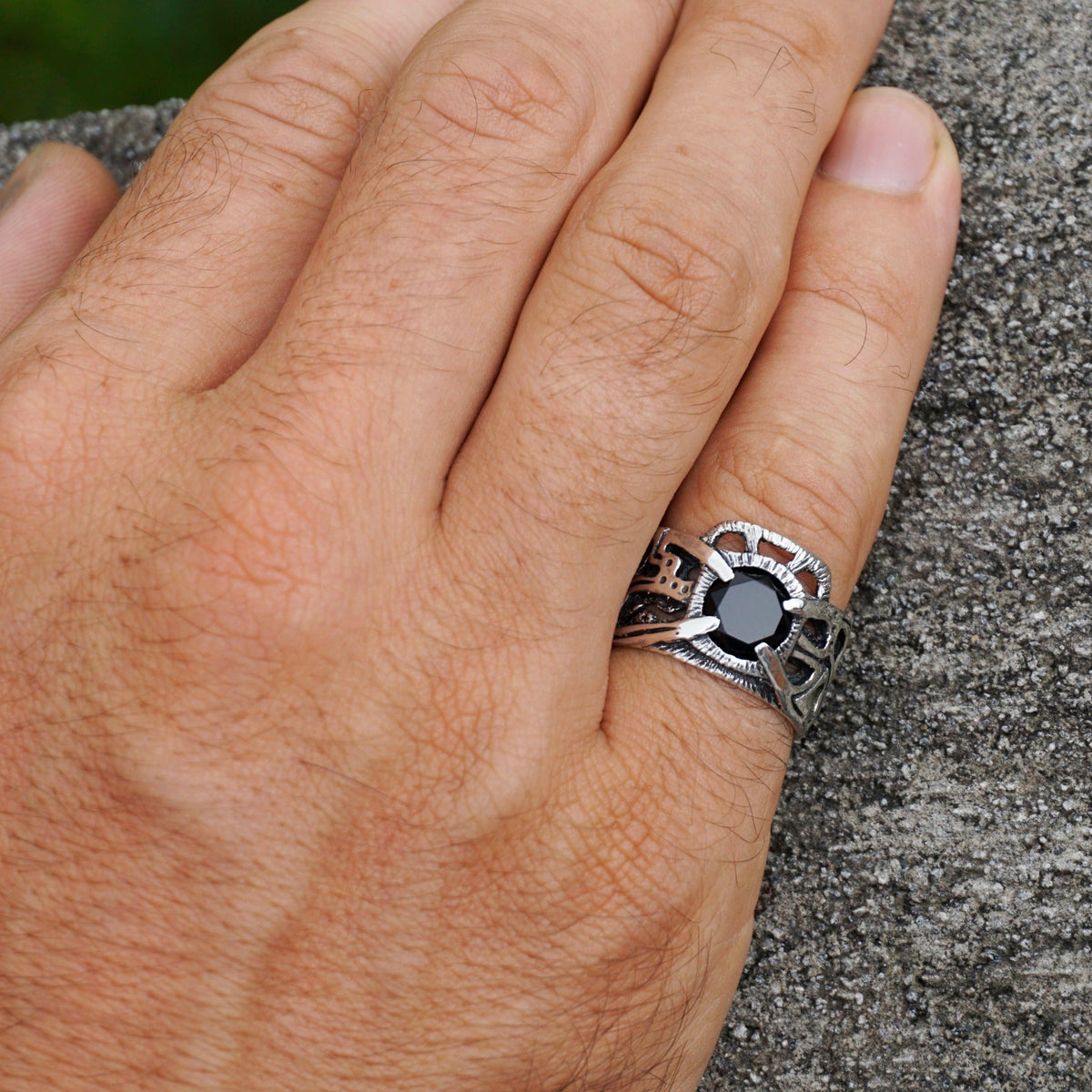 INTERFLOW | Black Onyx Men's Ring